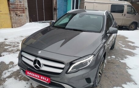 Mercedes-Benz GLA, 2016 год, 2 100 000 рублей, 2 фотография