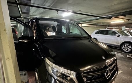 Mercedes-Benz V-Класс, 2014 год, 3 800 000 рублей, 2 фотография