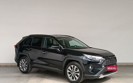 Toyota RAV4, 2021 год, 4 150 000 рублей, 3 фотография