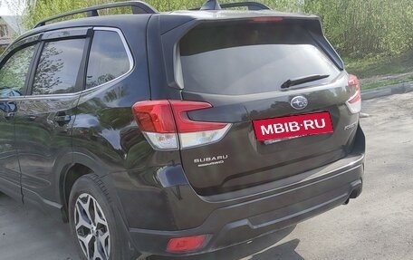 Subaru Forester, 2018 год, 3 150 000 рублей, 3 фотография