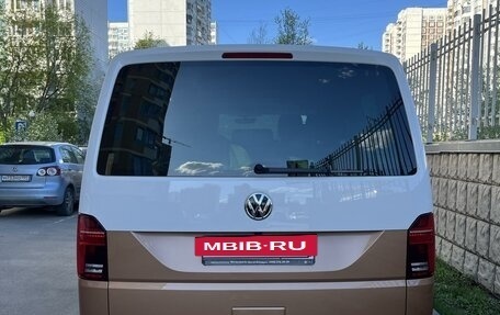 Volkswagen Multivan T6 рестайлинг, 2020 год, 7 500 000 рублей, 5 фотография