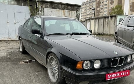 BMW 5 серия, 1992 год, 599 999 рублей, 3 фотография