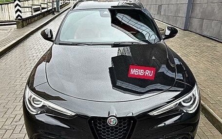 Alfa Romeo Stelvio, 2020 год, 3 599 999 рублей, 2 фотография
