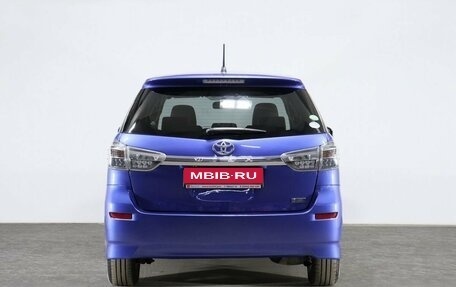 Toyota Wish II, 2012 год, 1 490 000 рублей, 4 фотография