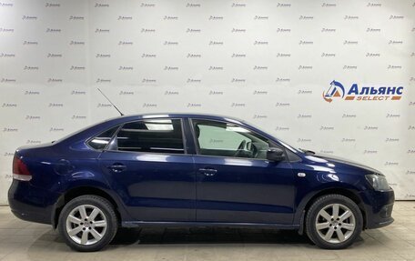 Volkswagen Polo VI (EU Market), 2011 год, 860 000 рублей, 2 фотография