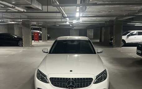 Mercedes-Benz C-Класс, 2018 год, 3 020 000 рублей, 2 фотография