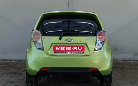 Chevrolet Spark III, 2011 год, 640 000 рублей, 3 фотография