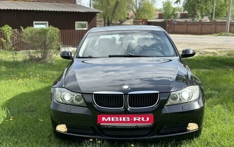 BMW 3 серия, 2008 год, 930 000 рублей, 2 фотография