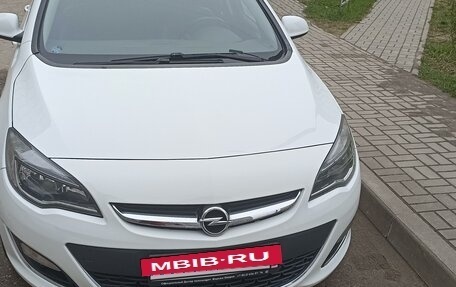 Opel Astra J, 2012 год, 920 000 рублей, 2 фотография