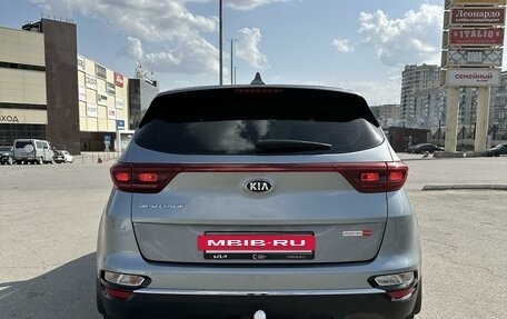 KIA Sportage IV рестайлинг, 2019 год, 2 500 000 рублей, 2 фотография