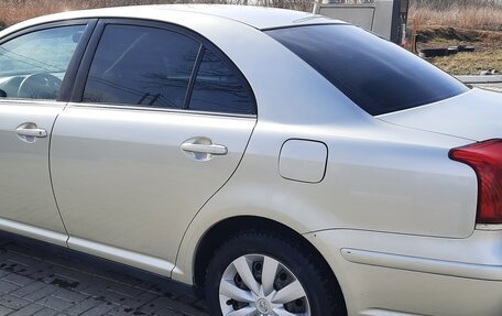 Toyota Avensis III рестайлинг, 2006 год, 1 000 000 рублей, 4 фотография