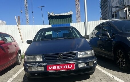 Volkswagen Passat B4, 1994 год, 260 000 рублей, 2 фотография