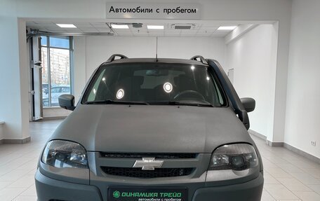 Chevrolet Niva I рестайлинг, 2018 год, 811 000 рублей, 2 фотография