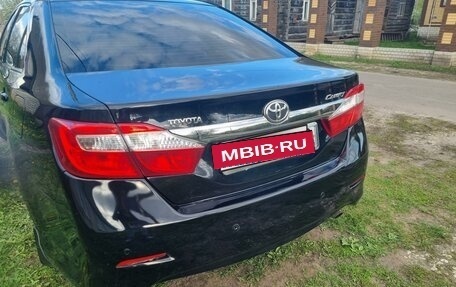 Toyota Camry, 2013 год, 1 350 000 рублей, 2 фотография