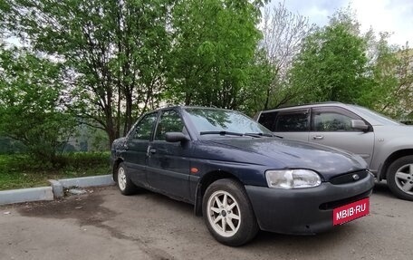 Ford Escort V, 1997 год, 97 000 рублей, 3 фотография
