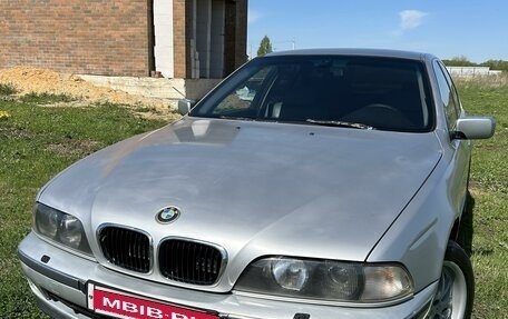 BMW 5 серия, 1998 год, 730 000 рублей, 2 фотография