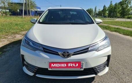 Toyota Corolla, 2017 год, 1 780 000 рублей, 2 фотография