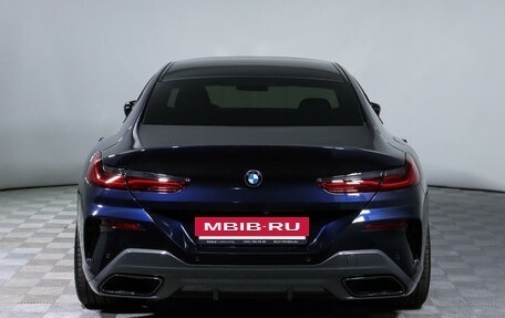 BMW 8 серия, 2021 год, 9 500 000 рублей, 6 фотография