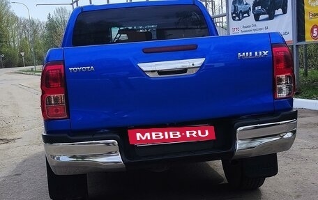 Toyota Hilux VIII, 2018 год, 3 800 000 рублей, 4 фотография