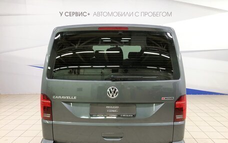 Volkswagen Caravelle T6 рестайлинг, 2021 год, 5 749 000 рублей, 5 фотография