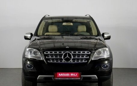 Mercedes-Benz M-Класс, 2010 год, 2 000 000 рублей, 2 фотография