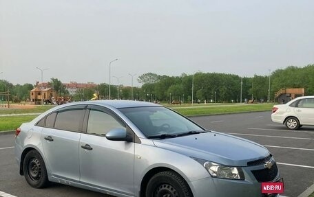 Chevrolet Cruze II, 2009 год, 620 000 рублей, 2 фотография