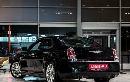 Chrysler 300C II, 2012 год, 1 679 000 рублей, 4 фотография