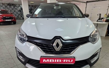 Renault Kaptur I рестайлинг, 2018 год, 1 649 000 рублей, 2 фотография