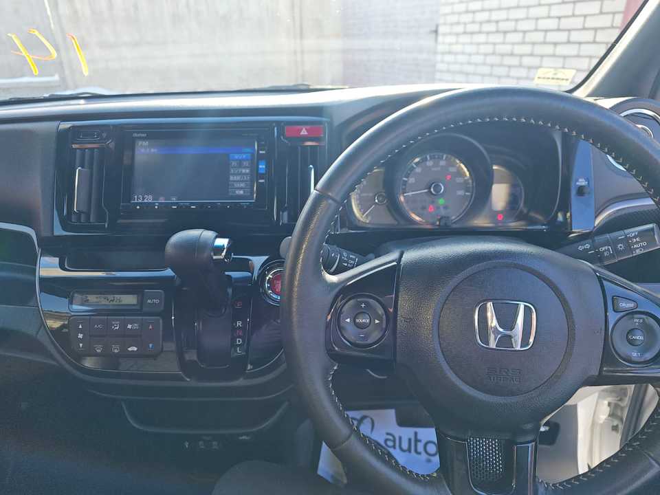 Honda N-WGN I рестайлинг, 2018 год, 860 000 рублей, 14 фотография