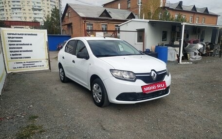 Renault Logan II, 2017 год, 640 000 рублей, 2 фотография