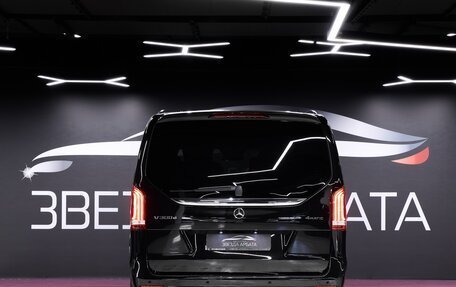 Mercedes-Benz V-Класс, 2023 год, 16 500 000 рублей, 5 фотография