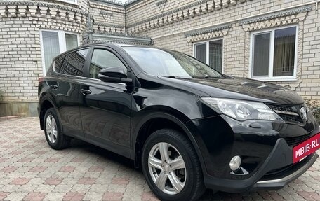 Toyota RAV4, 2014 год, 1 975 000 рублей, 7 фотография