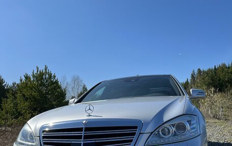 Mercedes-Benz S-Класс, 2011 год, 2 400 000 рублей, 4 фотография