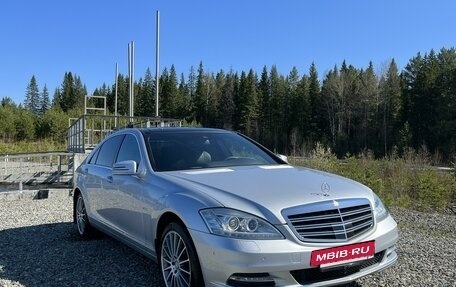 Mercedes-Benz S-Класс, 2011 год, 2 400 000 рублей, 6 фотография