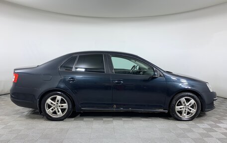 Volkswagen Jetta VI, 2007 год, 390 000 рублей, 4 фотография