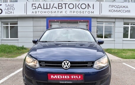 Volkswagen Polo VI (EU Market), 2013 год, 1 045 000 рублей, 2 фотография