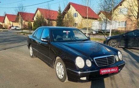 Mercedes-Benz E-Класс, 1999 год, 380 000 рублей, 4 фотография
