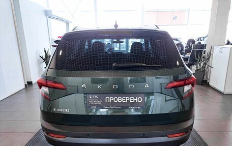 Skoda Karoq I, 2021 год, 3 021 000 рублей, 6 фотография