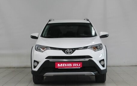 Toyota RAV4, 2018 год, 3 250 000 рублей, 2 фотография