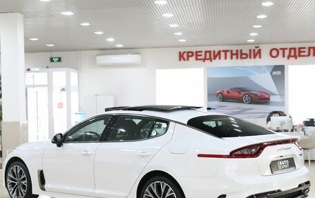 KIA Stinger I, 2018 год, 2 499 000 рублей, 4 фотография