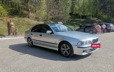 BMW 5 серия, 1998 год, 500 000 рублей, 3 фотография