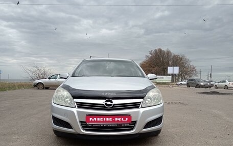 Opel Astra H, 2009 год, 640 000 рублей, 2 фотография