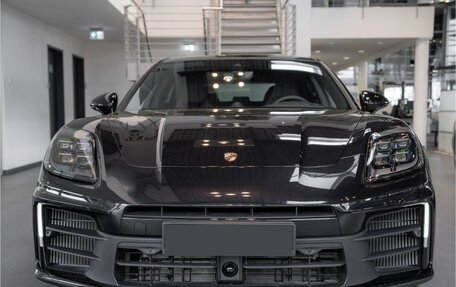 Porsche Panamera, 2024 год, 21 875 000 рублей, 5 фотография