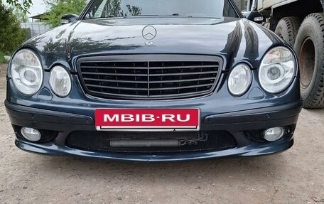 Mercedes-Benz E-Класс, 2003 год, 1 500 000 рублей, 2 фотография