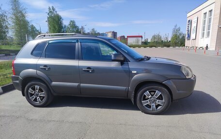 Hyundai Tucson III, 2008 год, 1 100 000 рублей, 4 фотография