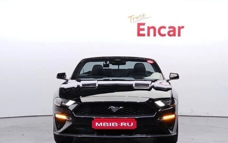 Ford Mustang VI рестайлинг, 2021 год, 3 900 000 рублей, 3 фотография