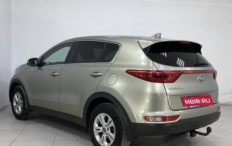 KIA Sportage IV рестайлинг, 2017 год, 2 037 000 рублей, 6 фотография