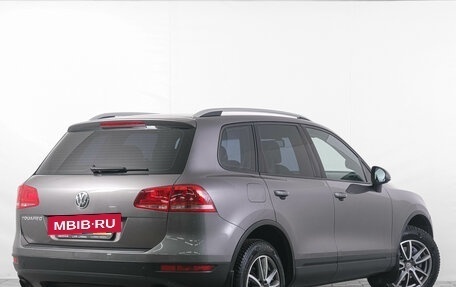 Volkswagen Touareg III, 2011 год, 2 299 000 рублей, 6 фотография