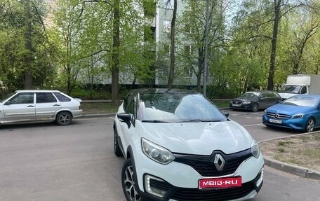 Renault Kaptur I рестайлинг, 2017 год, 1 260 000 рублей, 1 фотография