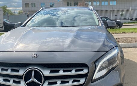 Mercedes-Benz GLA, 2018 год, 3 100 000 рублей, 2 фотография